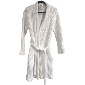 Happy Place White Waffle Knit Robe. Size Medium